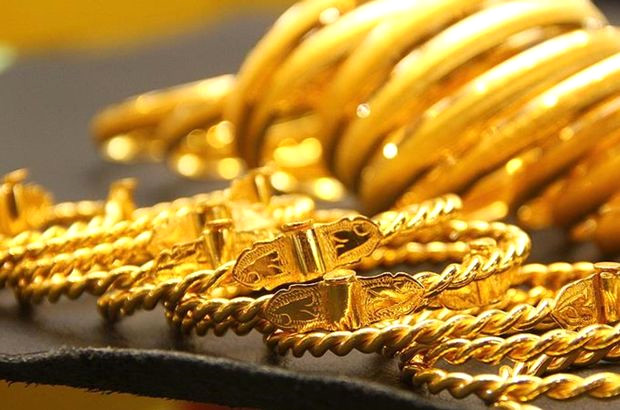 Altın Haftaya Düşüşle Başladı