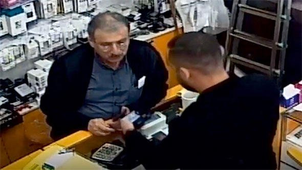 Vurgunda Son Nokta! Afrin’den Gelen Askerleriz’ Deyip Halkı Dolandırdılar