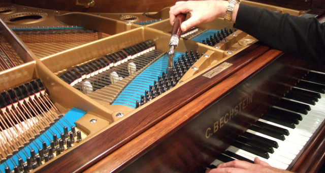 Piyano Akordu, Personele Değil 40 Bin TL Karşılığında Özel Şirkete Yaptırıldı