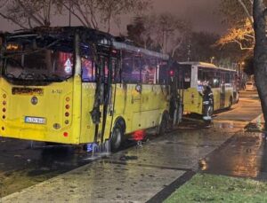 Dehşet dolu anlar! Park halindeki İETT otobüsü yandı