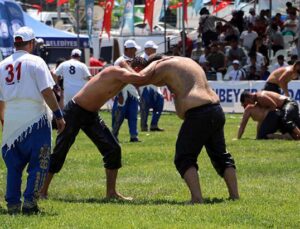 Türkiye Yağlı Güreş Ligi’nin 3’üncü ayağı Gaziantep’te başladı