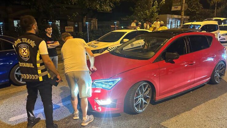 Kadıköy’de trafik denetimi! Ceza yağdı