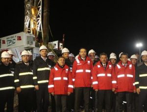 Bakan Bayraktar gayesi açıkladı! ‘Türkiye’nin en çok petrol üreten ili haline gelecek’