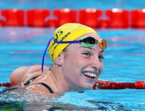 Mollie O’Callaghan’dan rekorla gelen altın madalya!