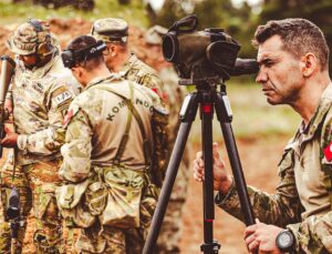 Türk askeri attığını vurdu! Avrupa En Uygun Keskin Nişancı Timi Yarışması’na Mehmetçik damgası…