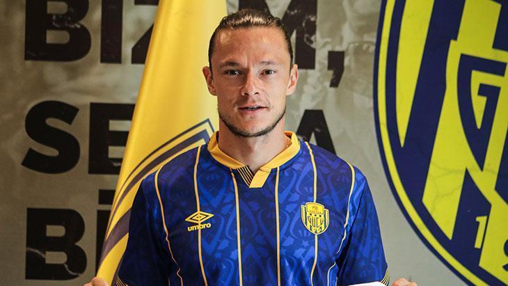 Ankaragücü, Alman futbolcu Nico Schulz’u renklerine bağladı