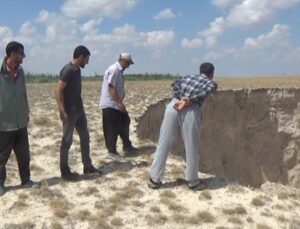 Konya’da 10 metrelik yeni obruk! Gruplar bölgede