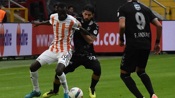 Sakaryaspor, Adanaspor deplasmanında 90+5’te puanı kaptı!