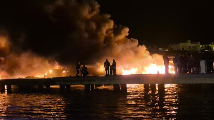 Bodrum’da marinada patlama! Lüks tekneler alev alev yanıyor