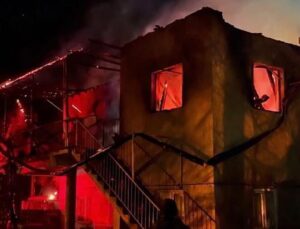 Meskende çıkan yangında anne yaralandı, zihinsel engelli kızı öldü