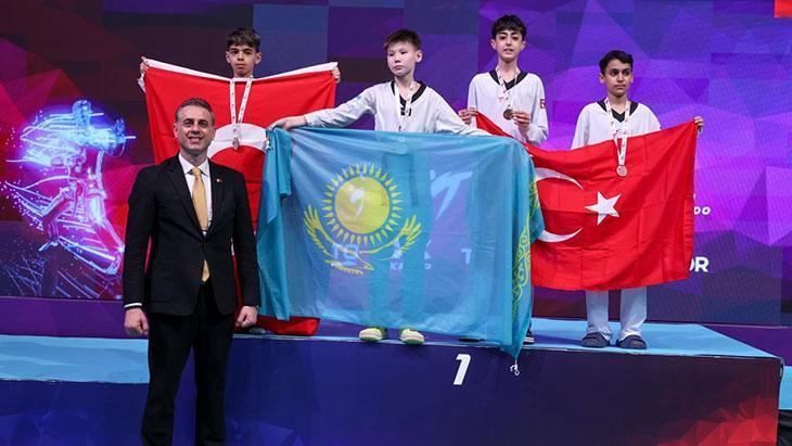 Yıldız erkeklerden 4 altın, 7 gümüş ve 14 bronz madalya