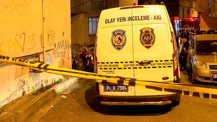 Eyüpsultan’da 3 katlı binada yangın! 2’si çocuk 4 yaralı