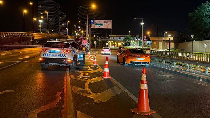 İstanbul’da 15 Temmuz Şehitler Köprüsü ve kimi yollar trafiğe kapatıldı