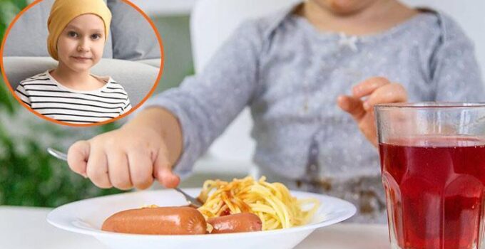 Neredeyse her çocuğun kahvaltısında var! Sosis çocuklarda lösemiyi tetikliyor mu?